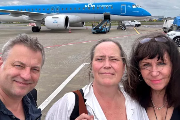 Marcus Knutagård, Tabitha Wright Nielsen och Cecilia Heule påväg till Panama.